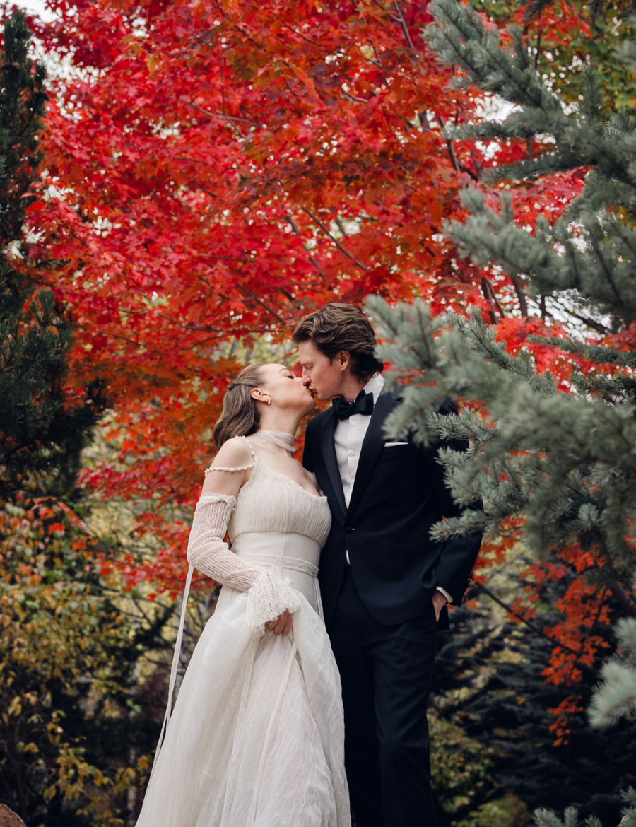 Storybook Autumn Wedding Edited with REFINED x Tec Petaja Presets